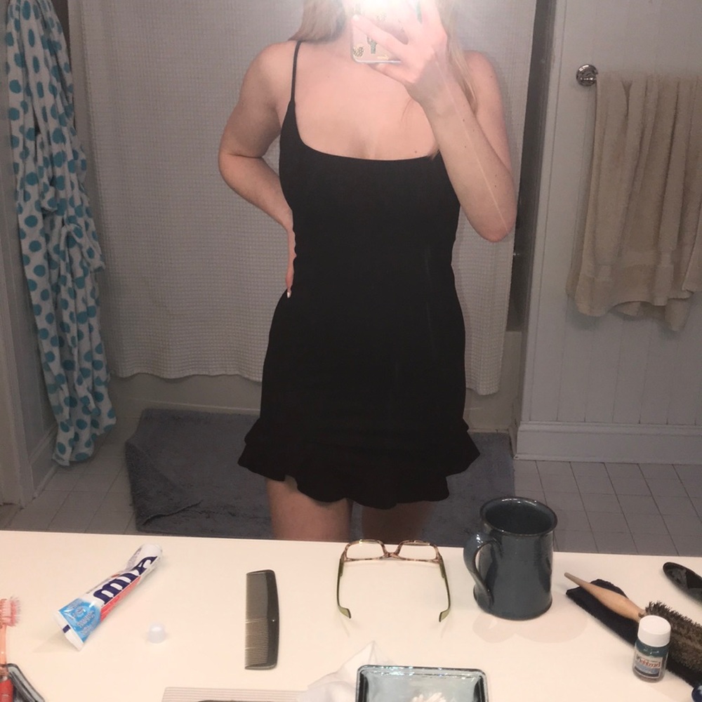 TWO lulus black bodycon homecoming dress